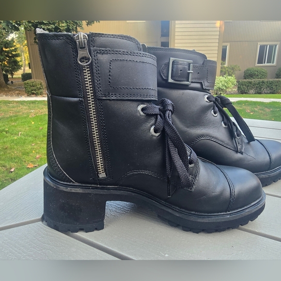 TIMBERLAND WOMEN'S KORI PARK MOTO BOOTS - Picture 2 of 6